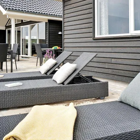 20 Person In Casa de Férias Nørre Nebel