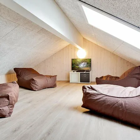 20 Person In Holiday home